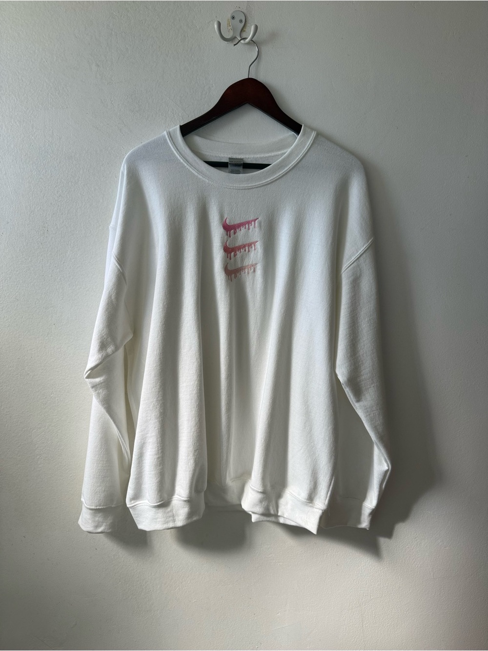 custom nike swoosh embroidered crewneck sweatshirt